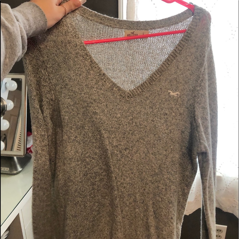 hollister sweater
